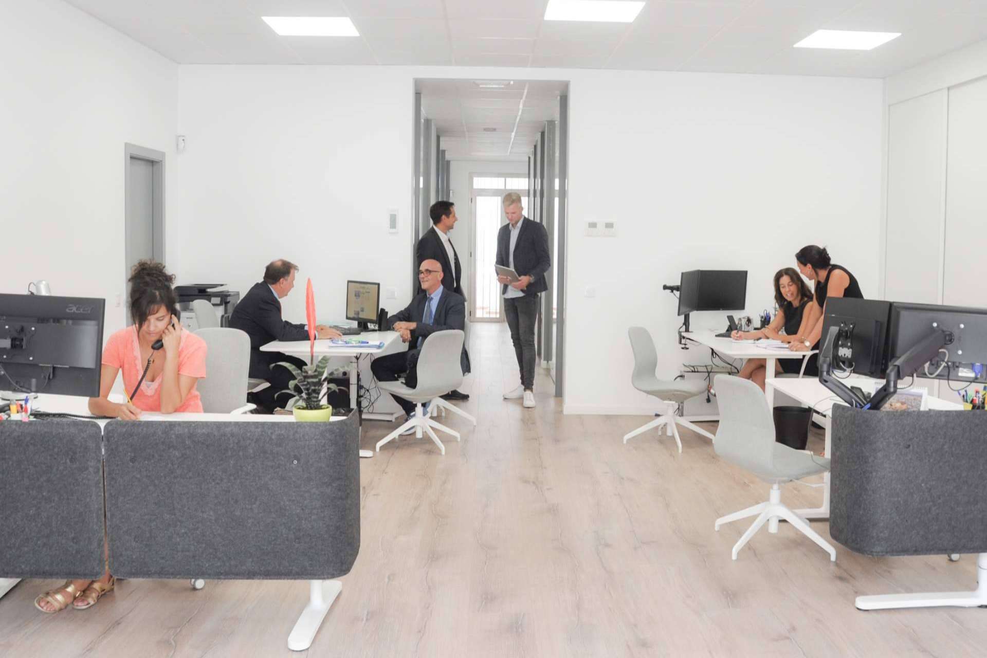 ¿Cuáles son los beneficios de contar con un asesor fiscal de confianza para una pequeña empresa local?, con Consultax