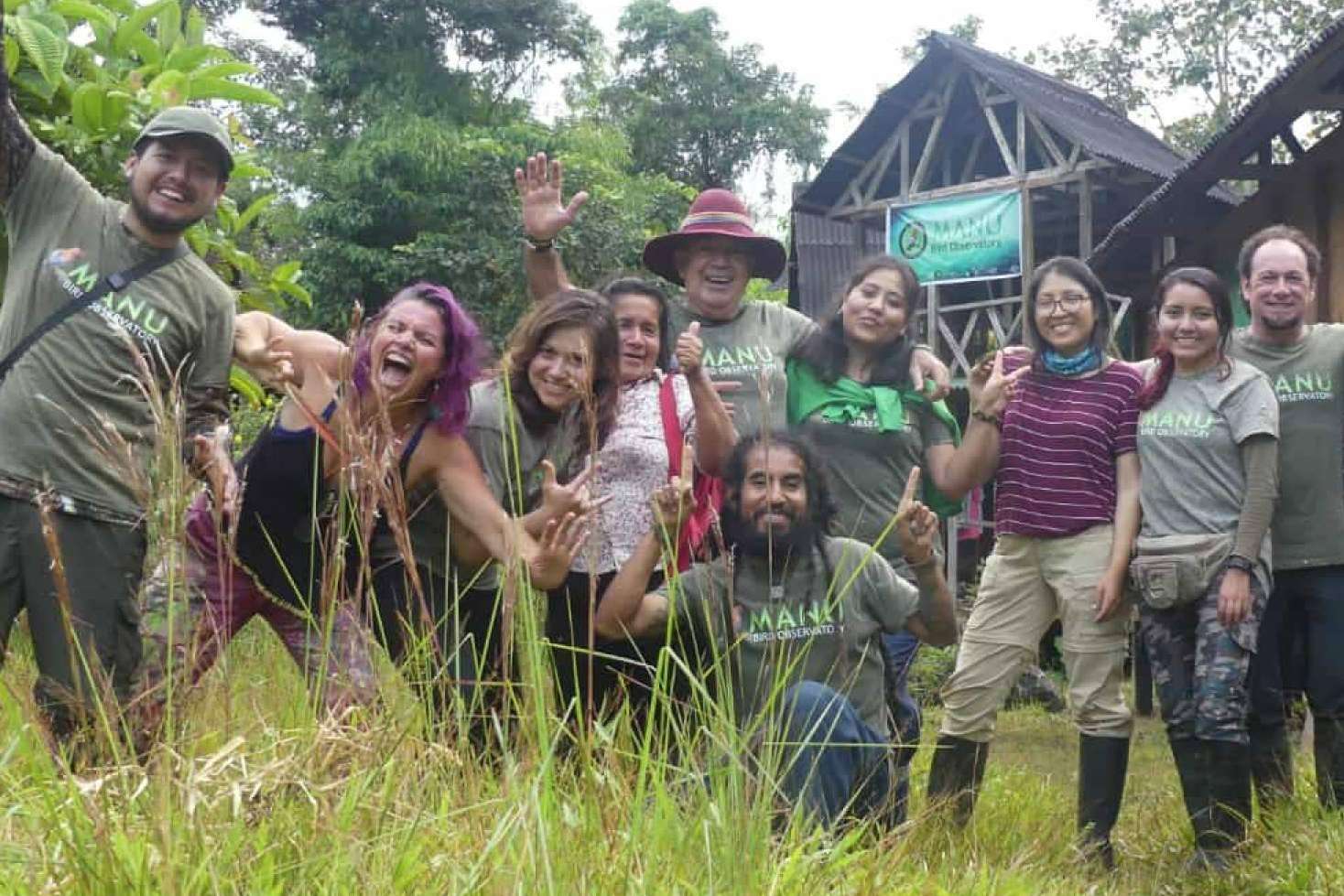 Los especialostas de ONGVoluntariado guían a los participantes en su voluntariado
