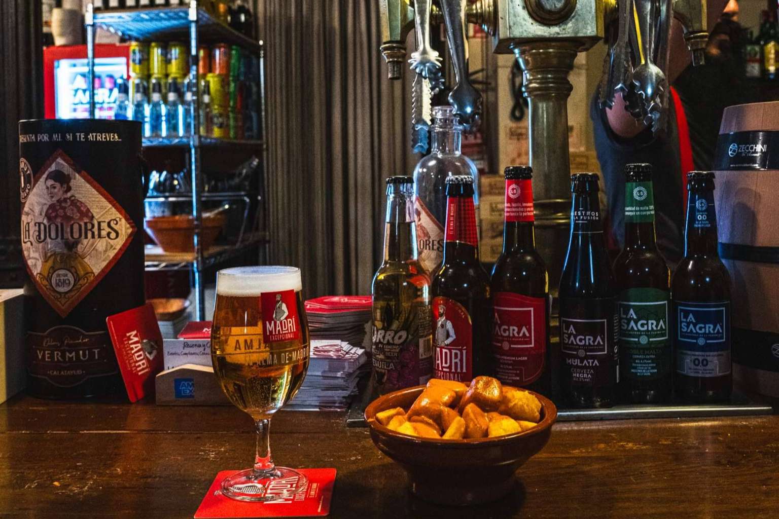 Todo lo que ofrece la taberna La Copla de Madrid, uno de los lugares favoritos para celebrar un cumpleaños