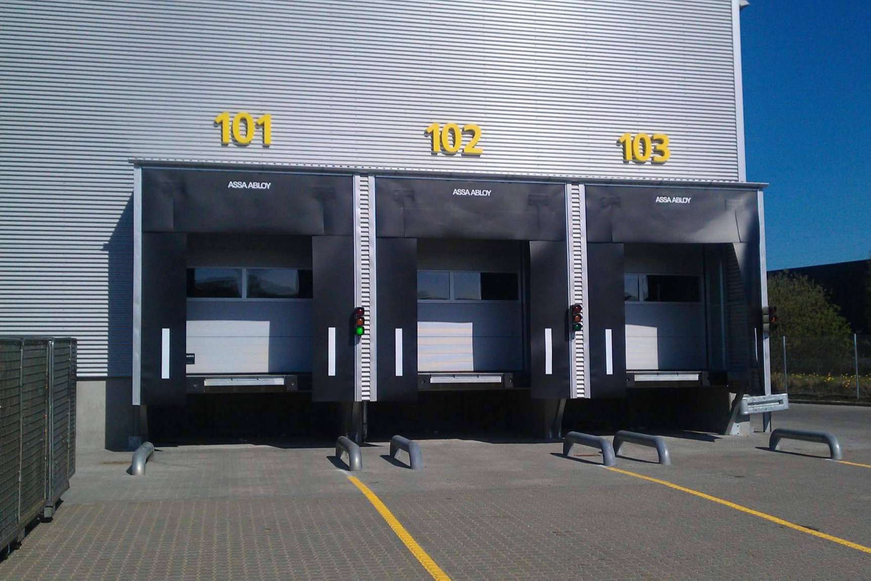 ASSA ABLOY cuenta con especialistas en equipamiento para muelles de carga y mantenimiento