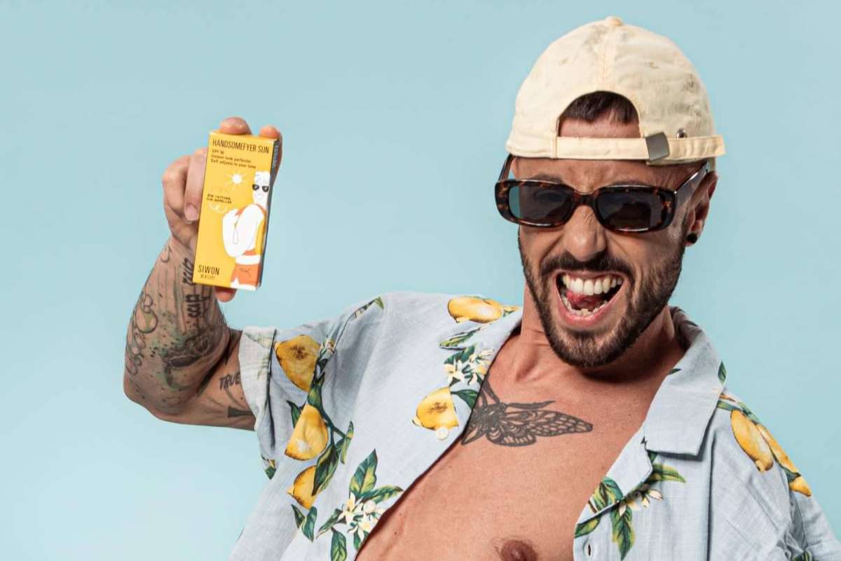 Adelantar las vacaciones gracias al uso de este protector solar que pone cara de verano al instante