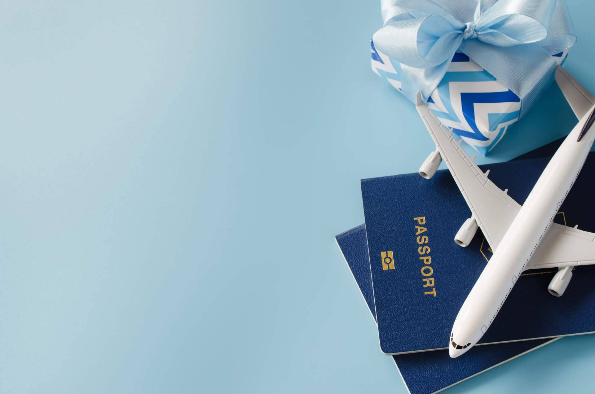 Una excelente estrategia de marketing para captar y fidelizar clientes es regalar vuelos