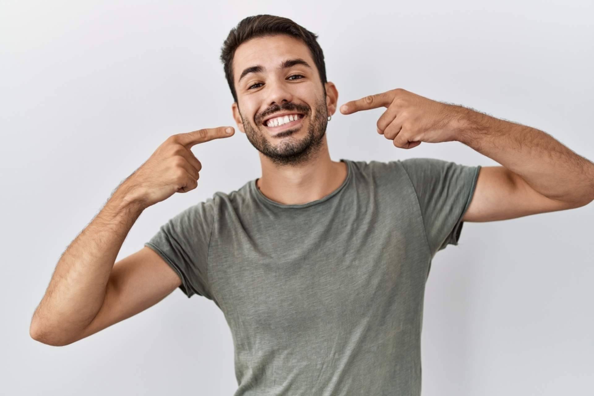 Cómo afectan los deportes de agua a la salud bucodental, con Samprodent