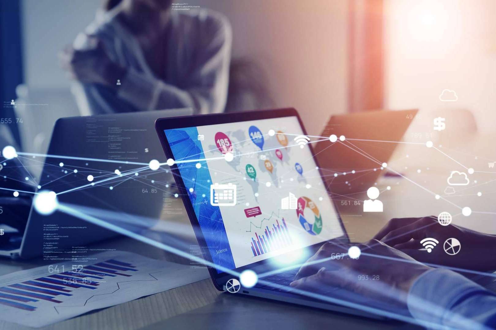 Formarse en comunicación y marketing con la Doble Titulación Máster de Constanza Business & Protocol School