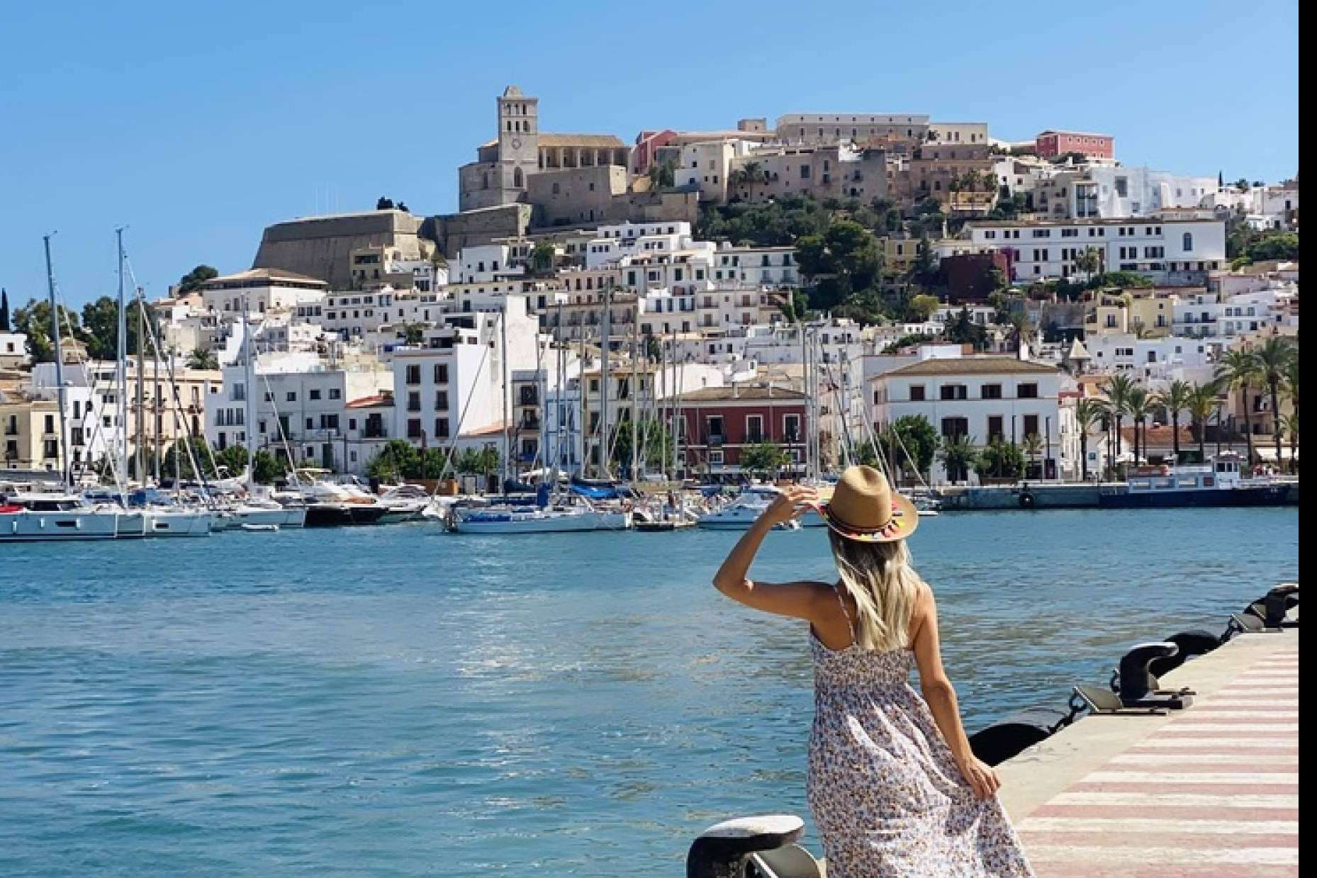 Todo lo que hay que saber para conocer Ibiza en su más pura esencia