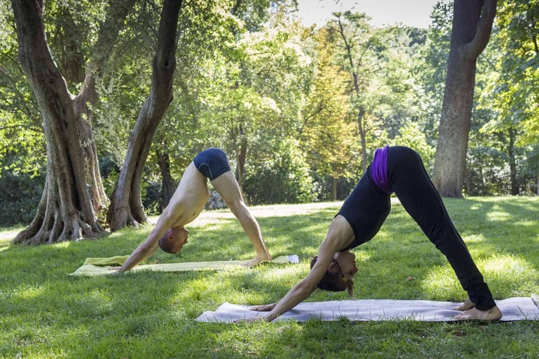 Acudir a clases de yoga para la salud y el bienestar en Bilbao