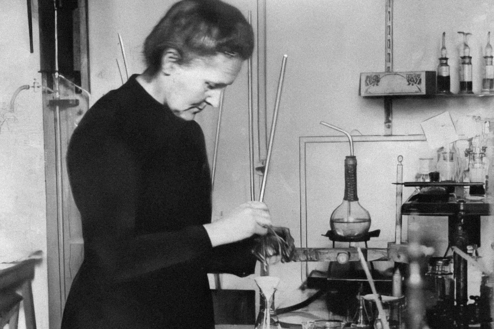 ¿Cuáles son los personajes históricos que directivos de Telefónica, Coca-Cola, Leroy Merlin y DXC Technology ficharían para sus equipos?