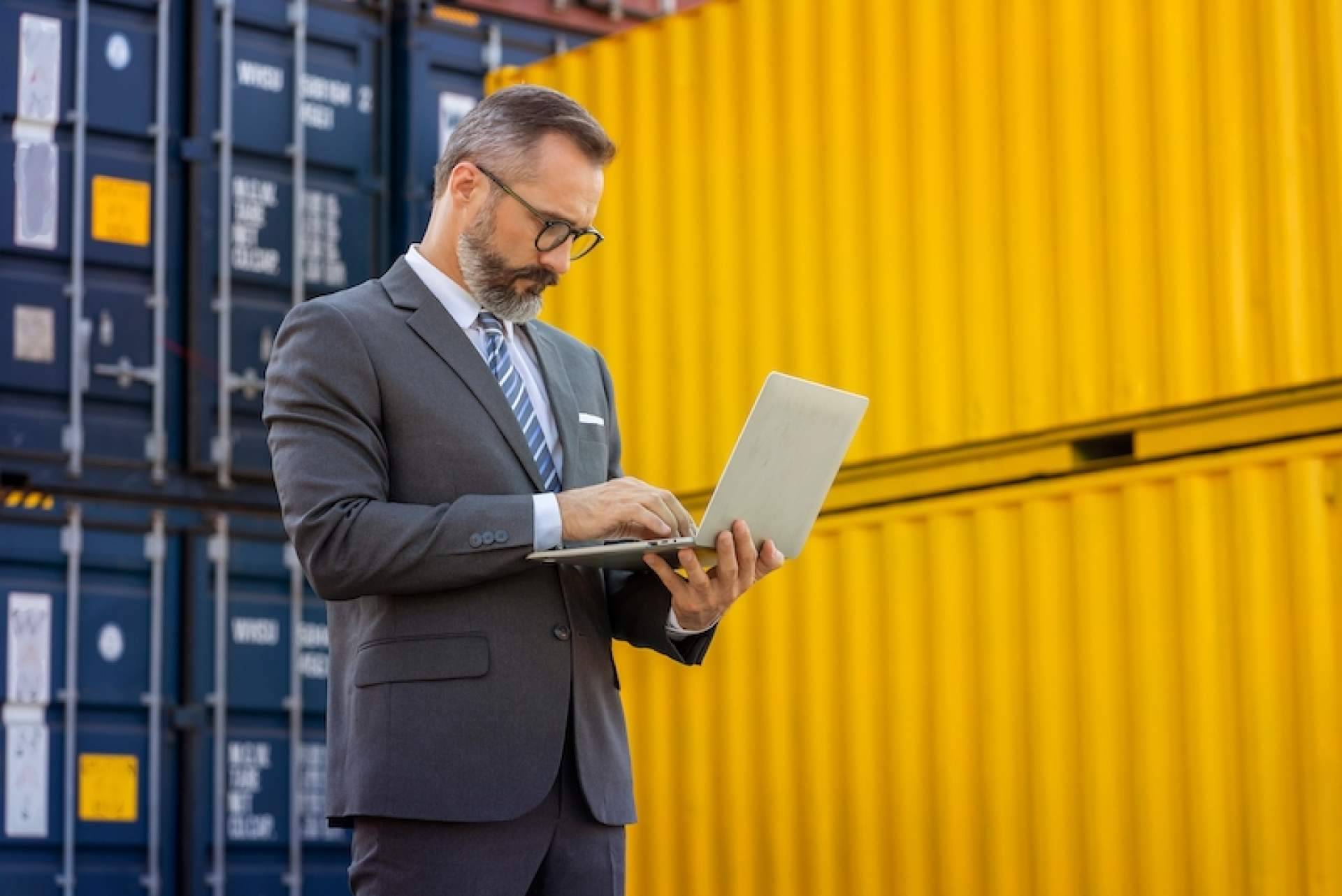 Gestionar el despacho de exportación, de la mano de Grupajes Alicante