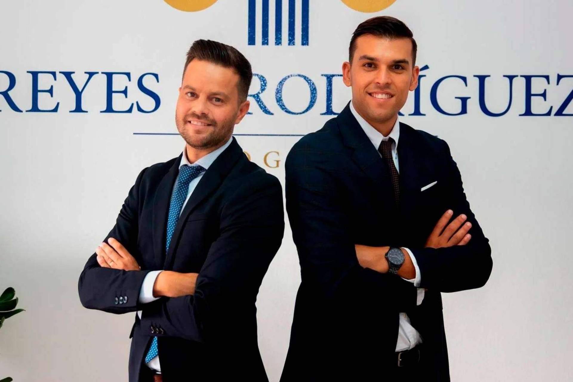 Reyes & Rodríguez Abogados, expertos en reclamación de tarjetas revolving