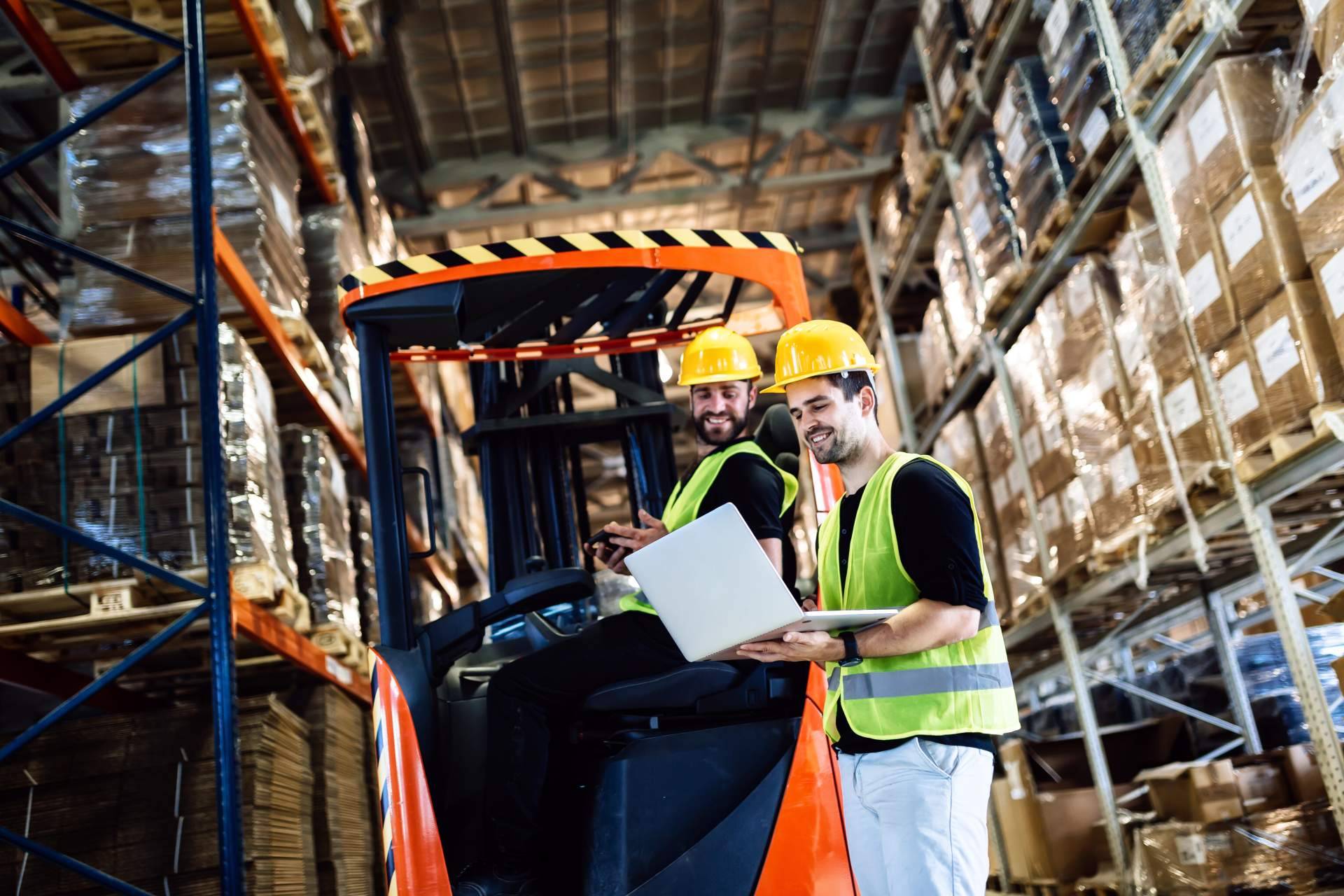 Ventajas de trabajar con un operador logístico de tamaño mediano como Plaza Forwarding