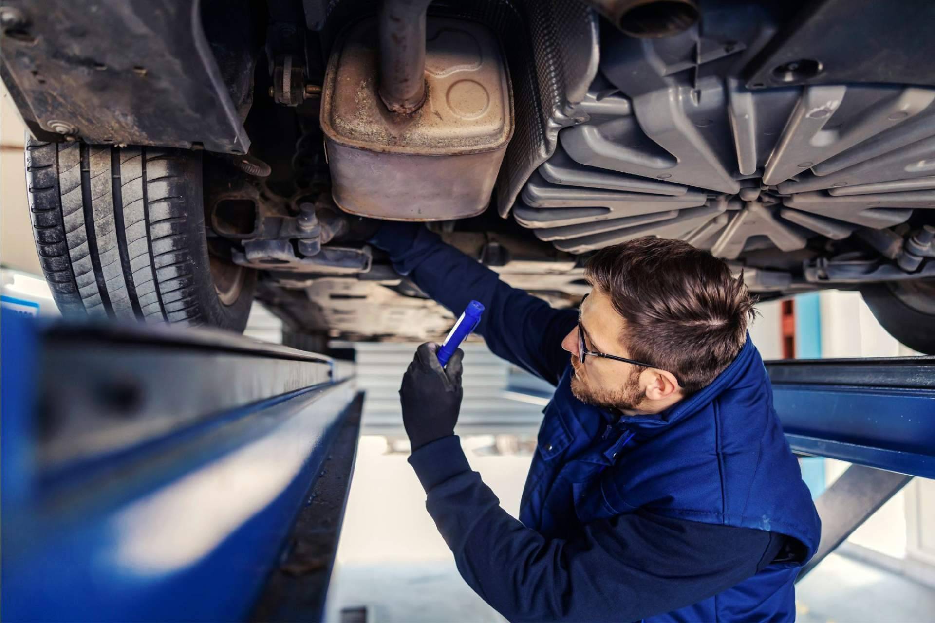 ¿Dónde tramitar garantías mecánicas para coches? Atlántica Garantía