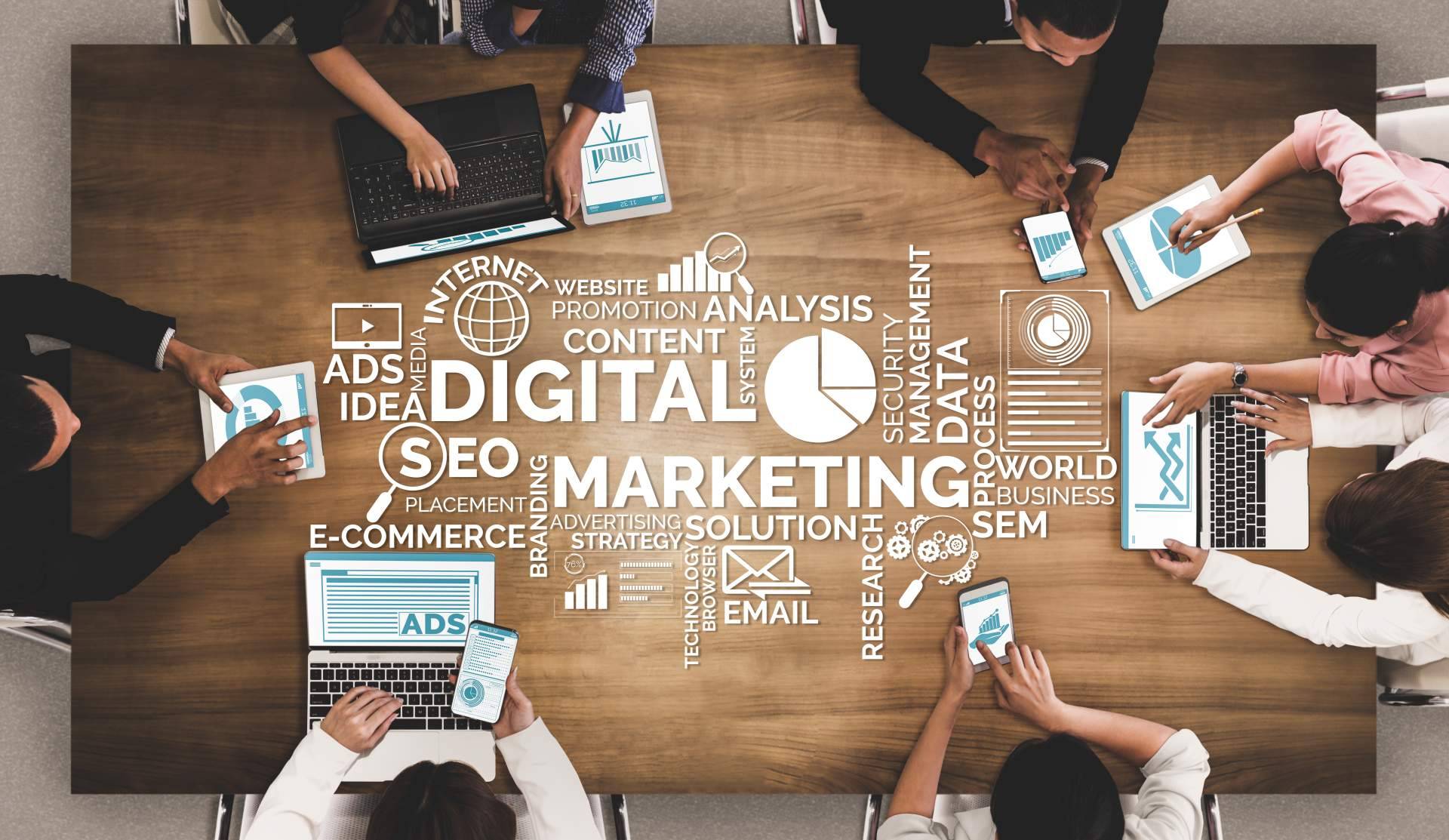 Khumpu crea estrategias de marketing digital para compañías