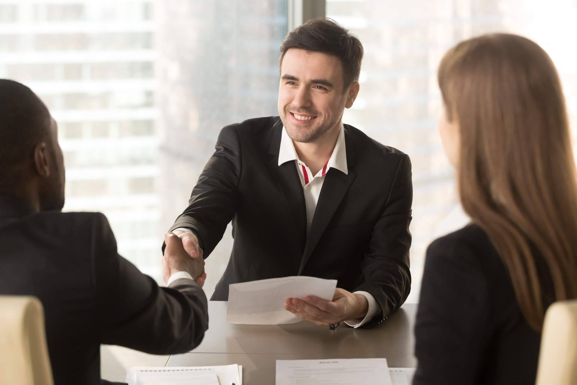 Headhunting y reclutamiento de personal especializado en Colombia, por The Human-Link