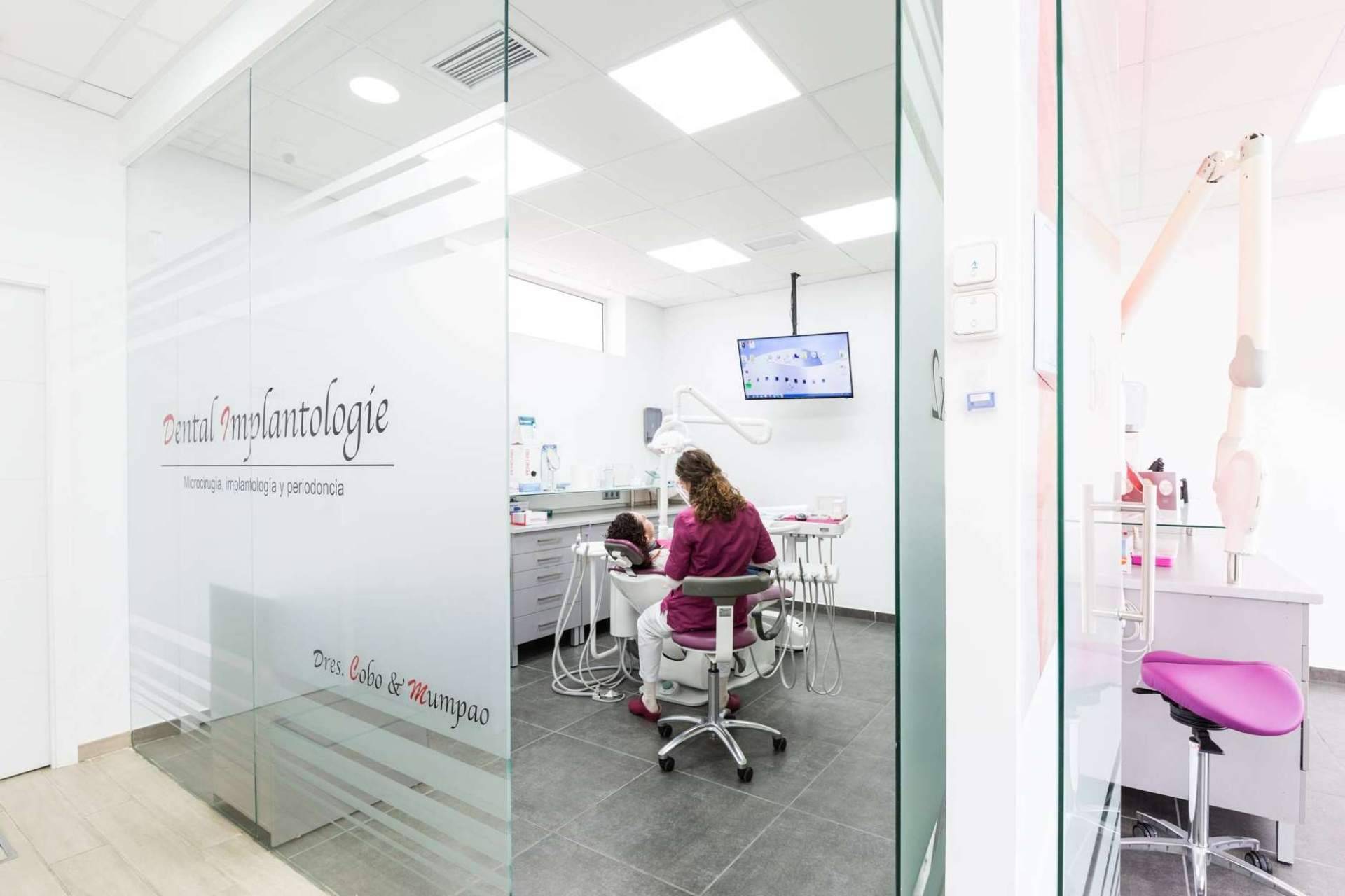 Dental Implantologie, profesionales en odontopediatría