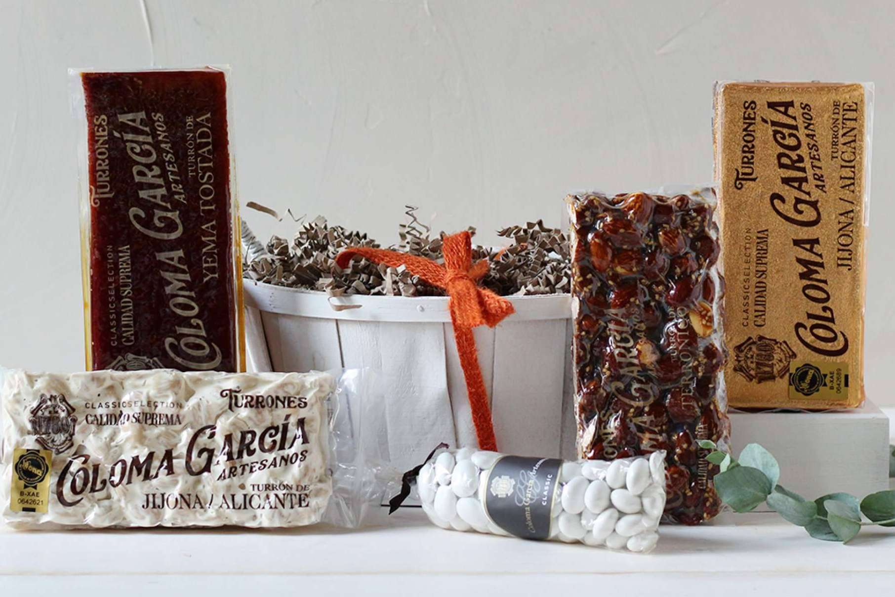 Original CV presenta sus cajas de regalo de Navidad para empresas hechas con productos valencianos