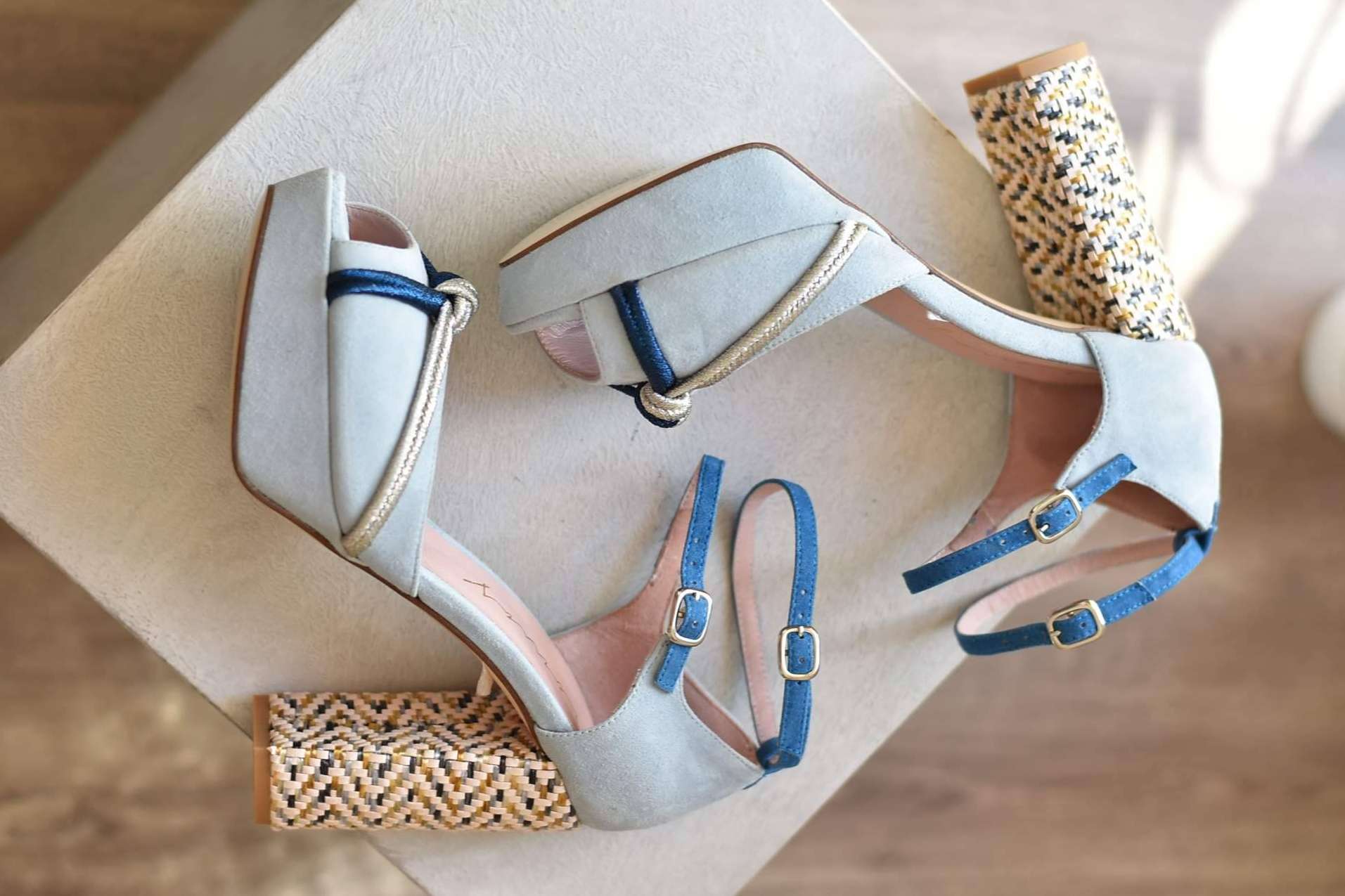 Decir sí al color en los zapatos de novia, con Calzado vitamina