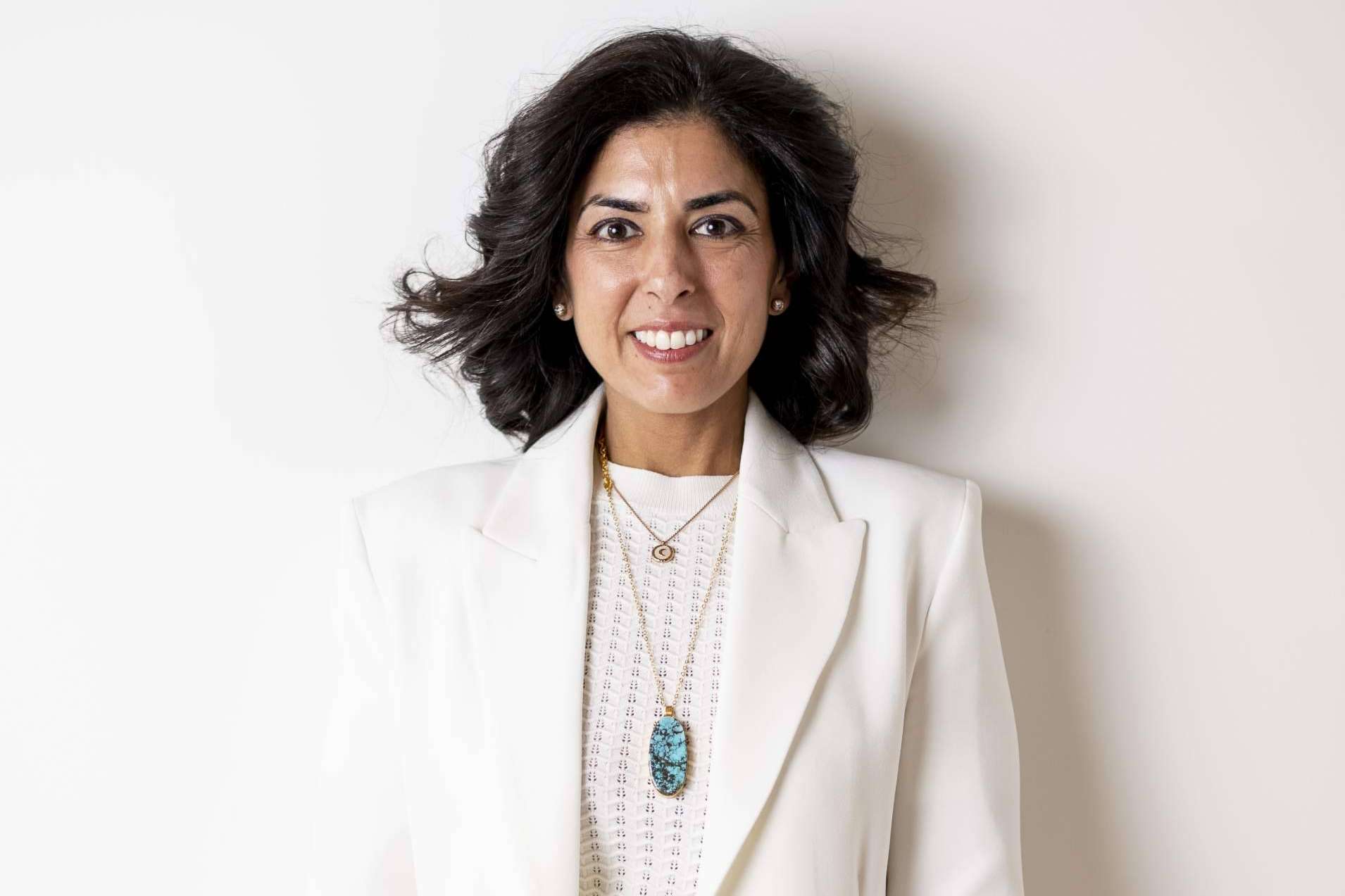 Goldie Uttamchandani, galardonada con el premio a mejor Life & Teen Coach de Cataluña 2023