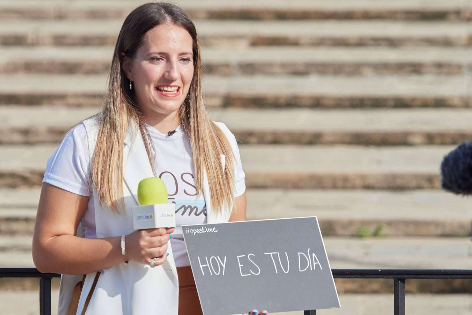 Mel Escribano, experto en preparar a opositores para la Administración Pública