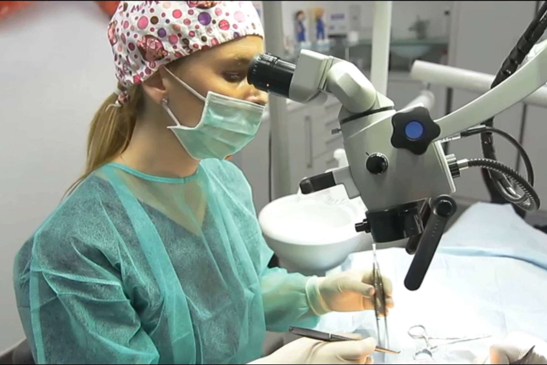 Dental Implantologie cuenta con especialistas en cirugía periodoncia