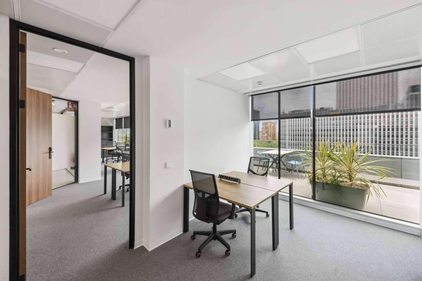 ¿Cuáles son las ventajas de las oficinas flexibles en un espacio de coworking?