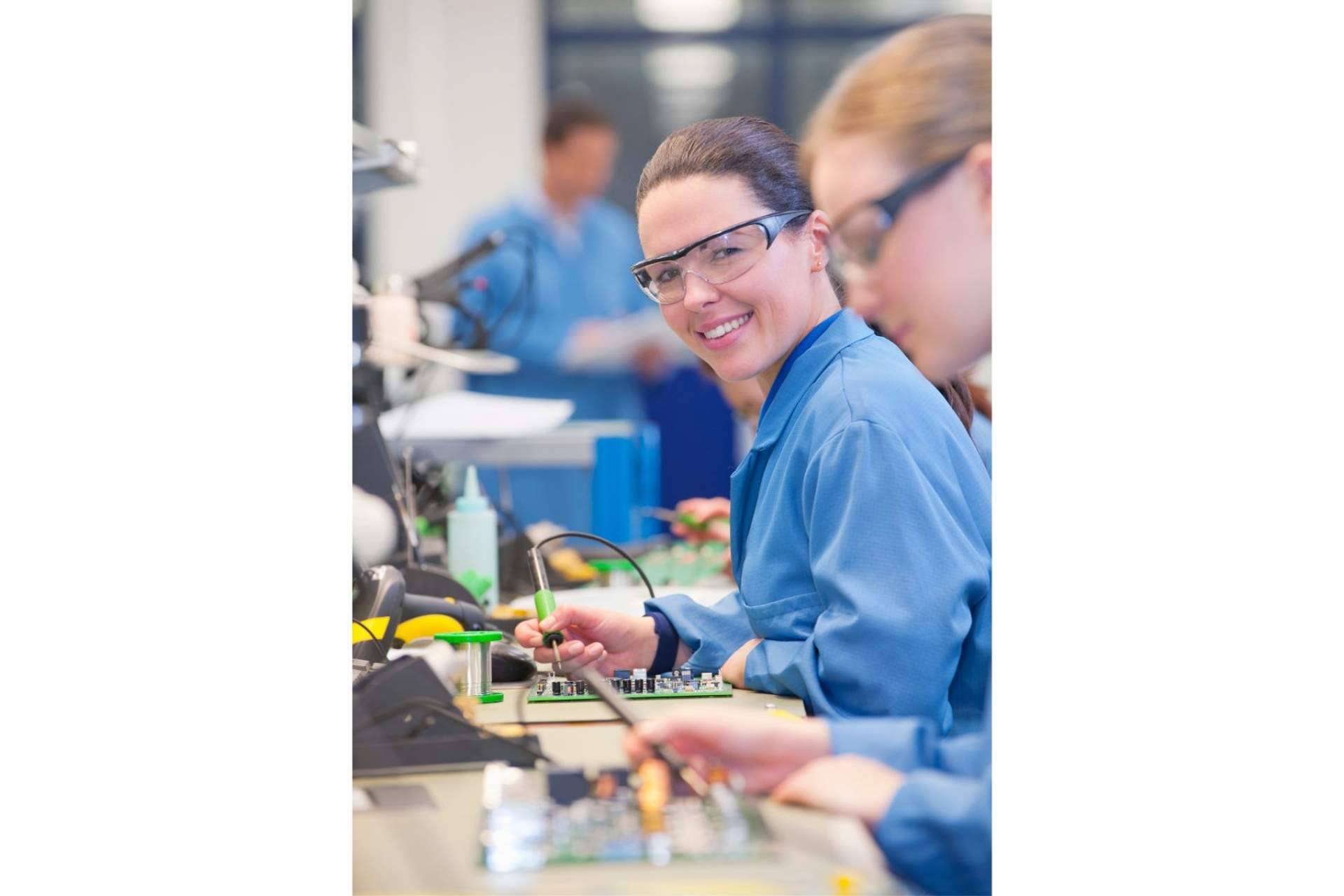 La formación profesional gratuita que asegura una inserción laboral instantánea