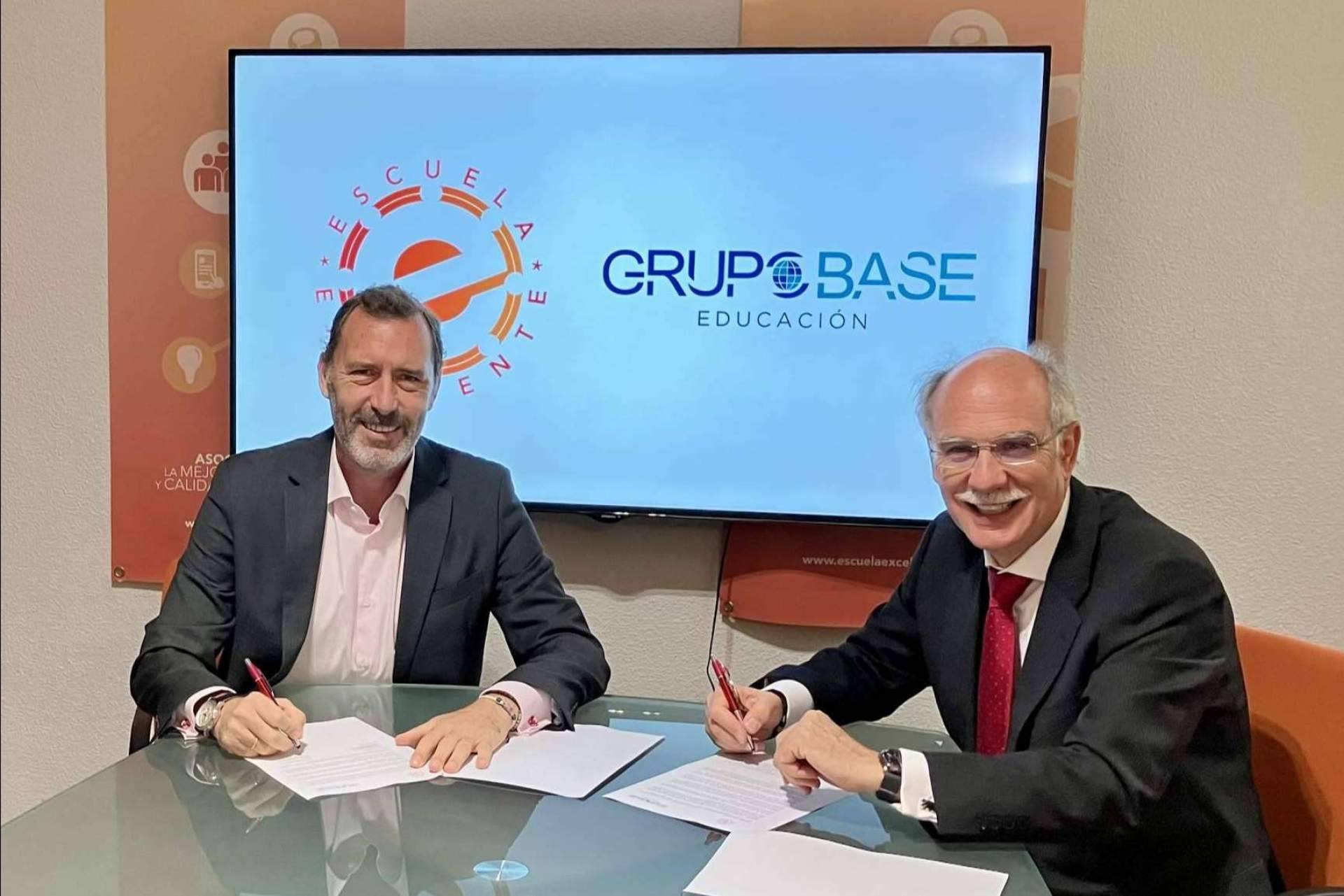 Más de 3000 docentes se beneficiarán del programa de formación que Escuela Excelente y Grupo Base Educación han acordado desarrollar