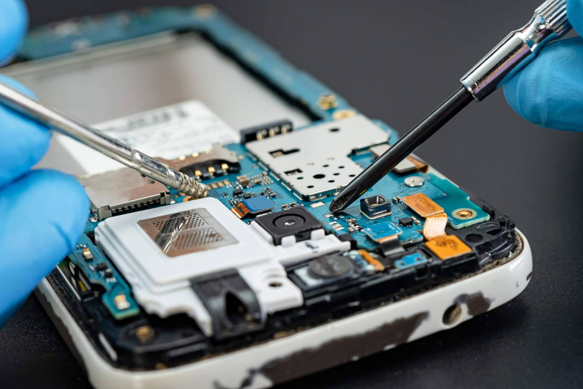 Adquirir un repuesto de placa base iPhone 12 Pro en Impextrom