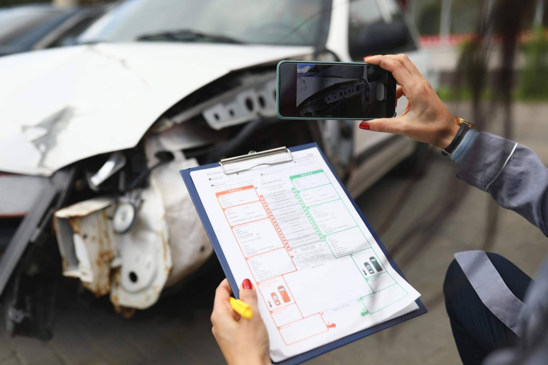 Calcular la tasación de coches siniestrados, averiados o embargados con Compramos tu Siniestro