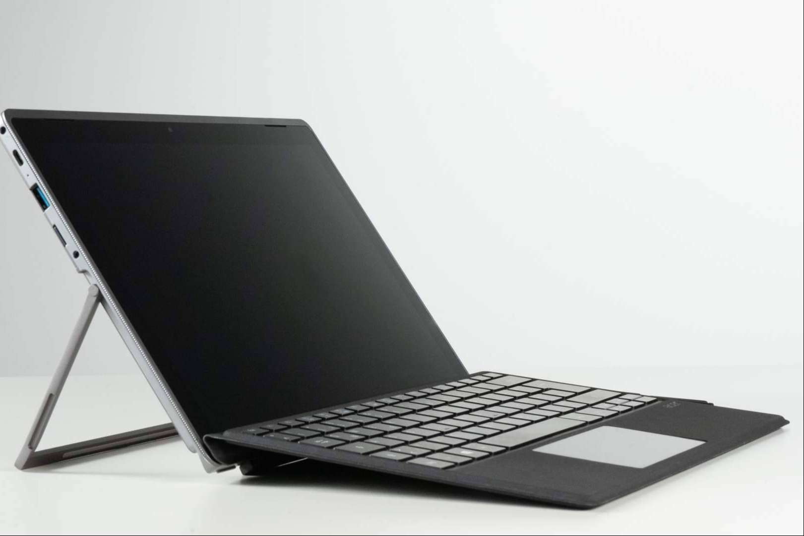 Renueva PC pone a disposición portátiles seminuevos y de KM0 con muy poco uso y en perfectas condiciones