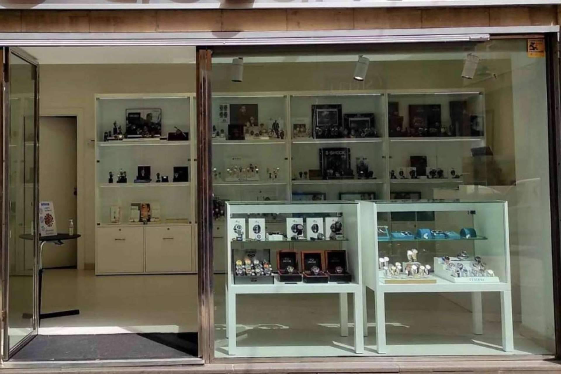 Elegance, relojería y joyería especializada con un amplio catálogo de marcas