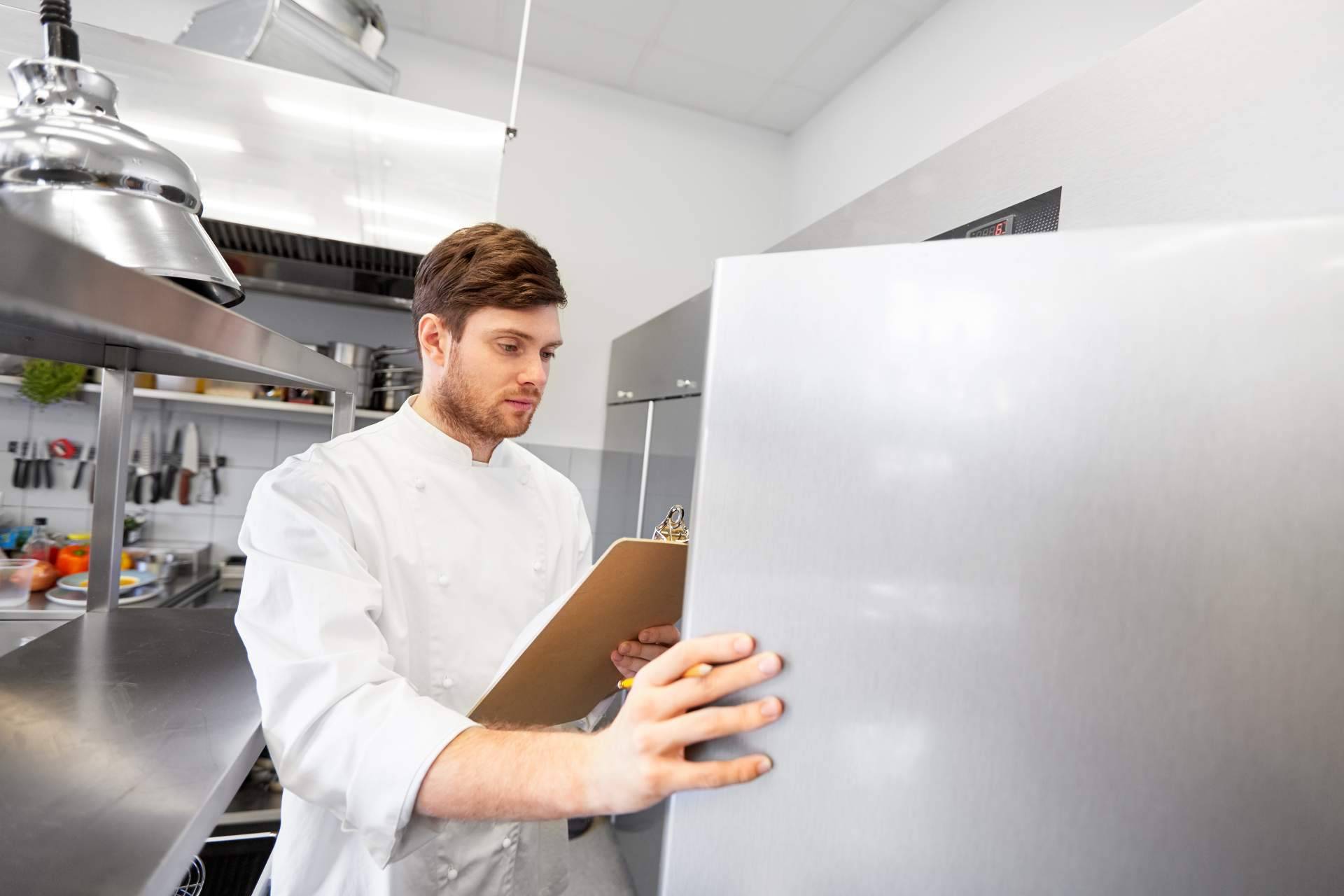 La importancia de elegir la mejor nevera para cocina en el sector de la hostelería