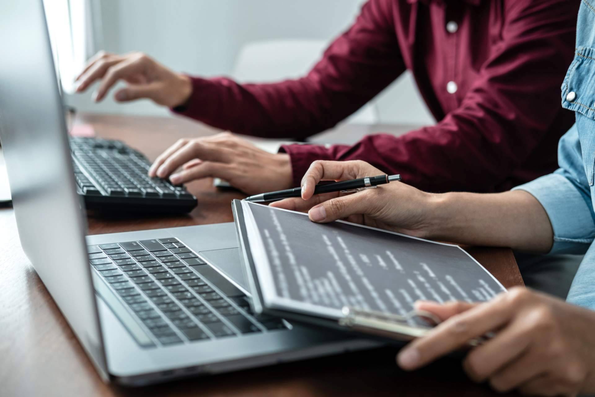 Por qué es importante el desarrollo web especializado en alimentación a medida, por Veta del Campo