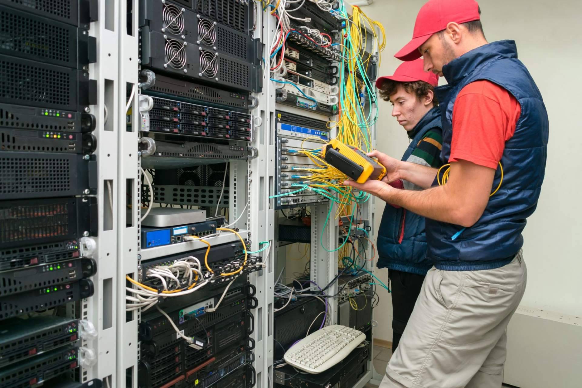 Especialistas en desarrollo de proyectos llave en mano para el despliegue de redes de fibra óptica, Nairn Telecom