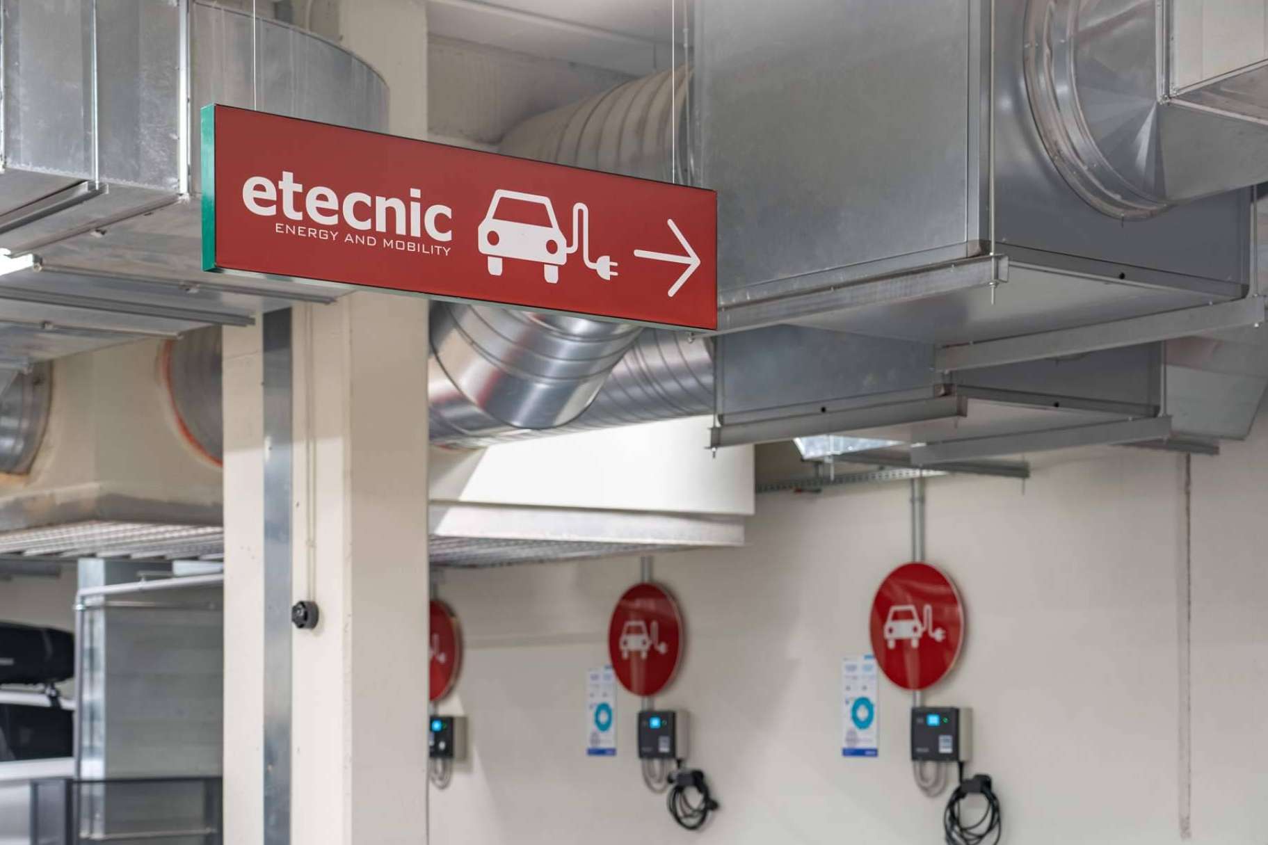Etecnic gestionará los puntos de recarga de los parkings de Núñez i Navarro