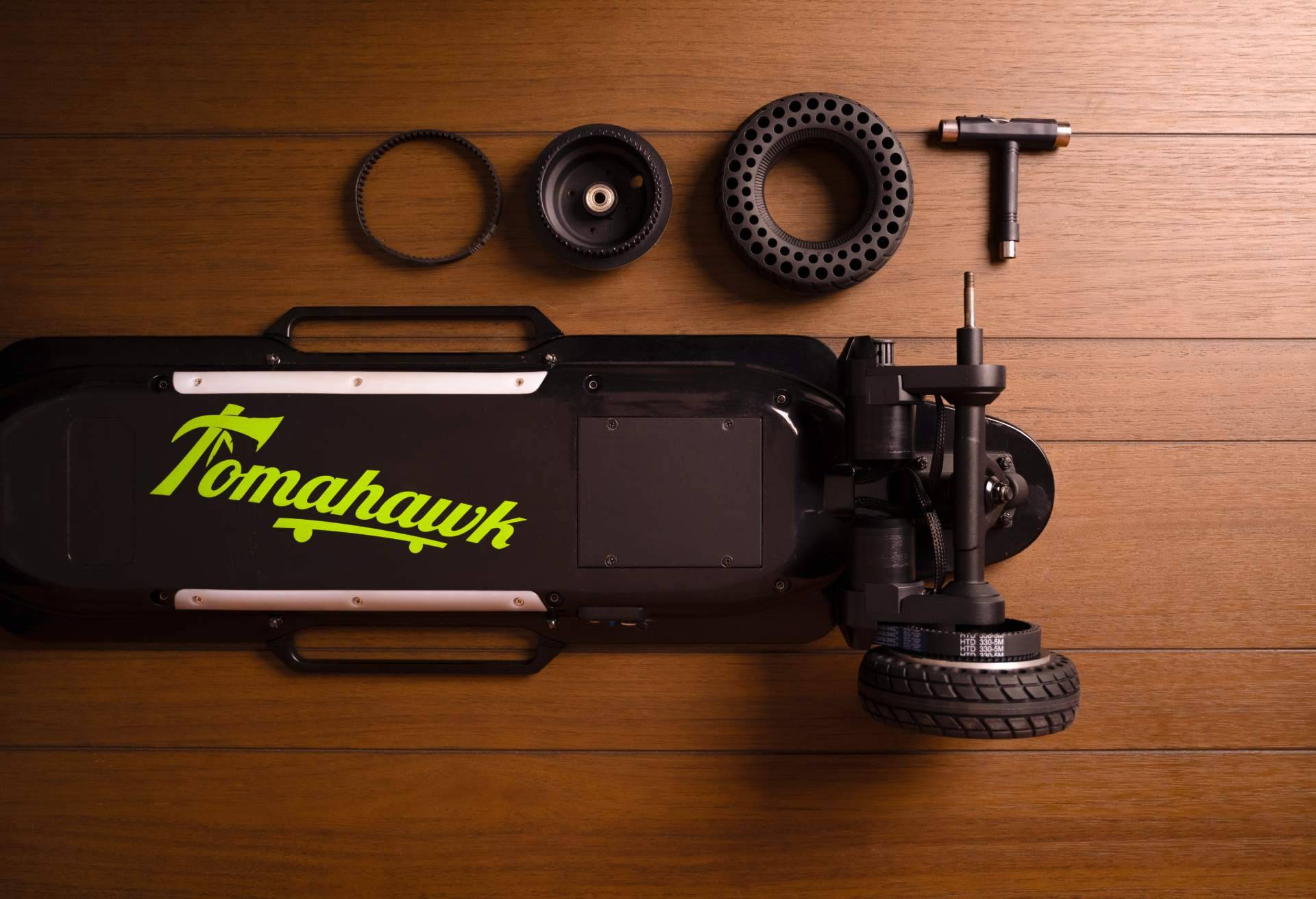 ¿Cuáles son los 6 puntos que se deben tener en cuenta para el mantenimiento de un skate eléctrico?