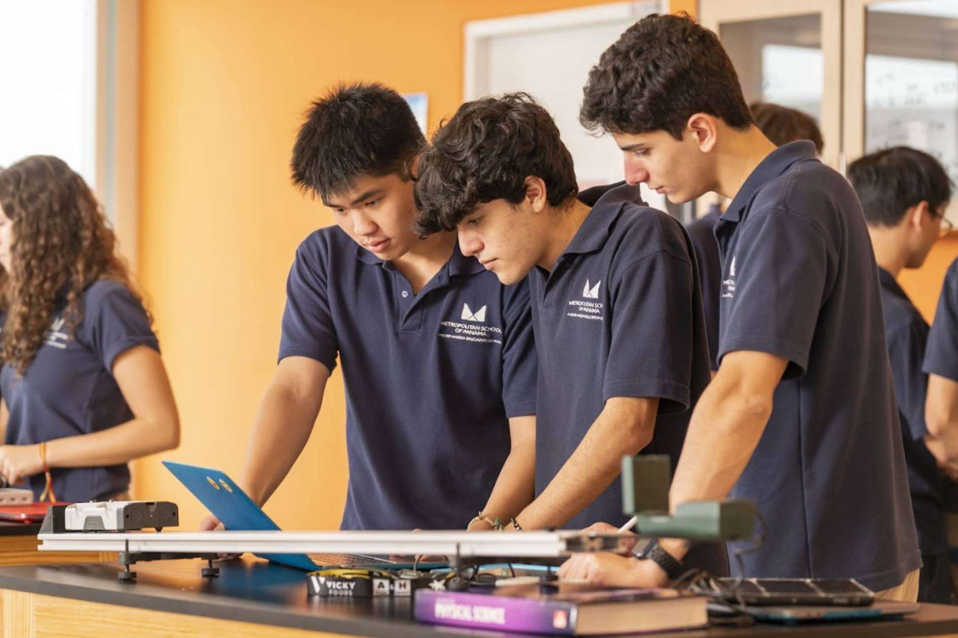 MET de Panamá a la vanguardia educativa con sus programas de Bachillerato Internacional