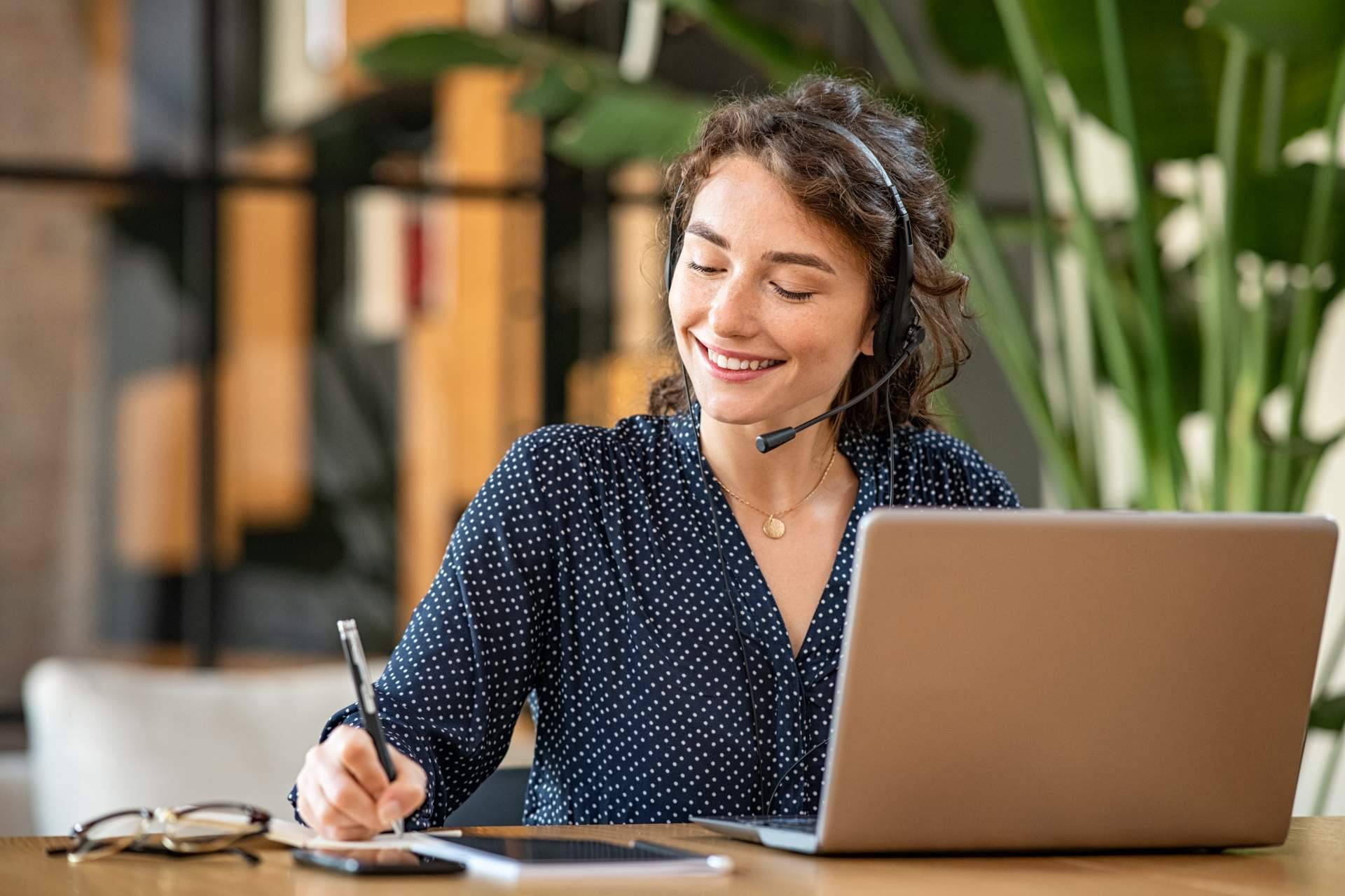 La agencia de traducción en Madrid 100% oficial es Enai E-Consulting Internacional