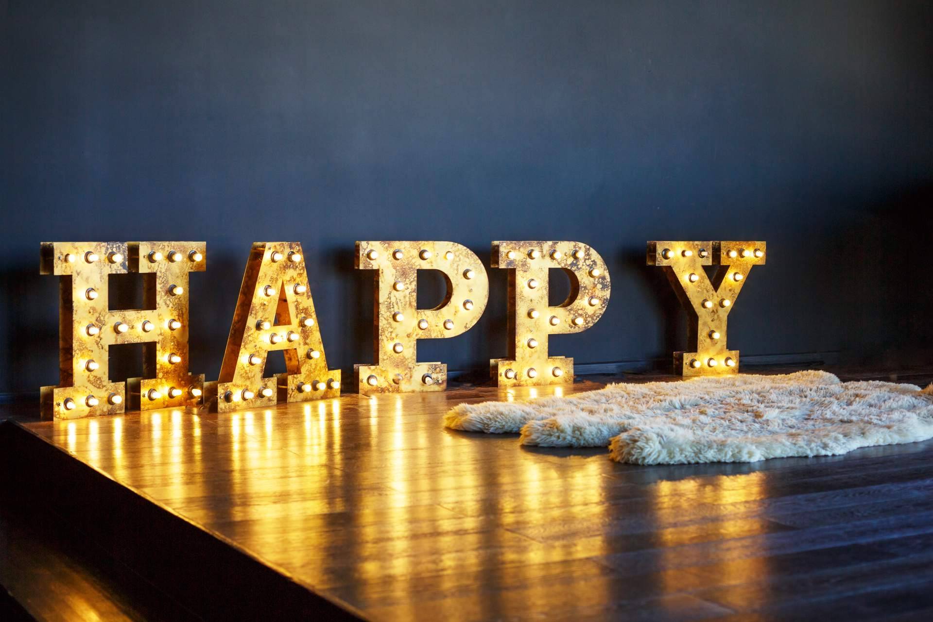 Letras luminosas para bodas, de la mano de BCN LETTERS