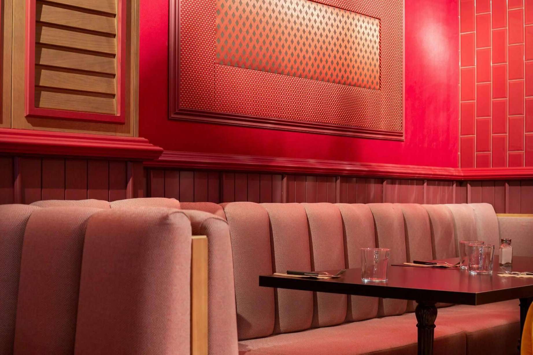 De la mano de INDAStudio, el poder de la iluminación en el interiorismo de restaurantes