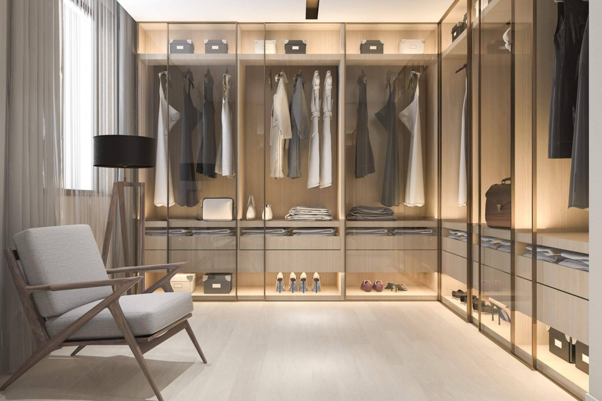 Optimización y distribución de los espacios en los closets, con el equipo profesional de Dcasa Panamá