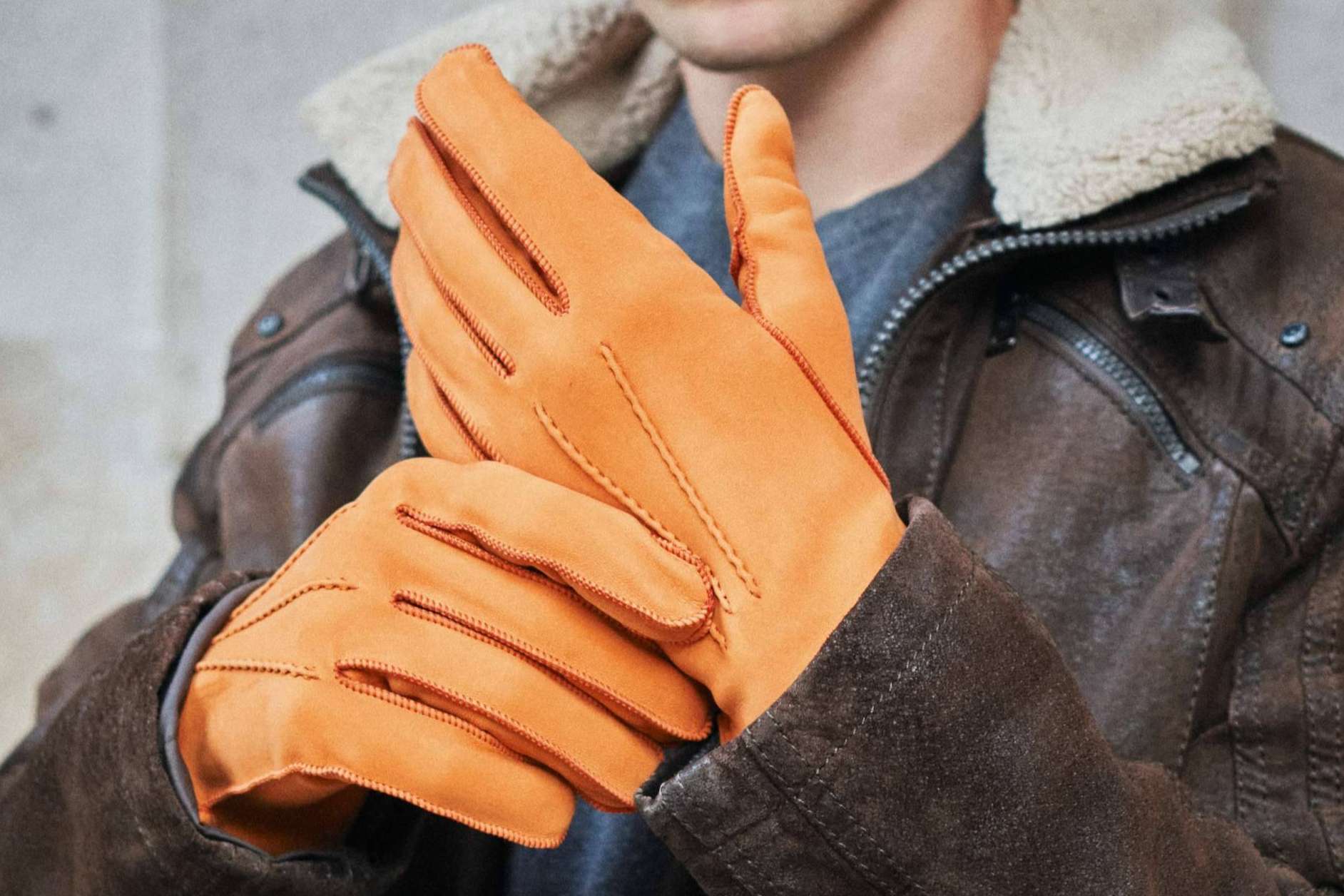 Guantes de piel, un regalo con utilidad y estilo para el Día del Padre
