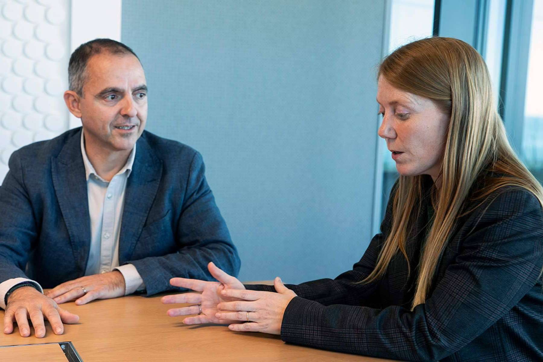 Las ventajas que ofrece la cadena de suministro digitalizada y autónoma, por Digital Biz