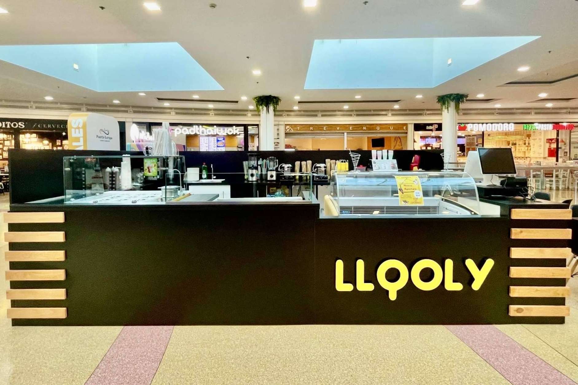 El éxito imparable de Llooly. Sus 3 nuevas aperturas en Santa Pola, Sevilla y Algeciras en el mes de marzo