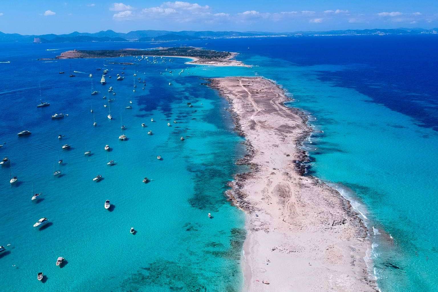 Escapada perfecta para el primer baño de la temporada; ¡Descubrir los destinos ideales para disfrutar del mar!