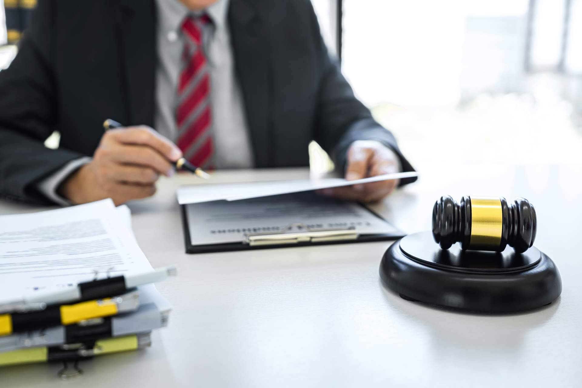 Acogerse a la Ley de Segunda Oportunidad con la ayuda de Abogados Para Tus Deudas