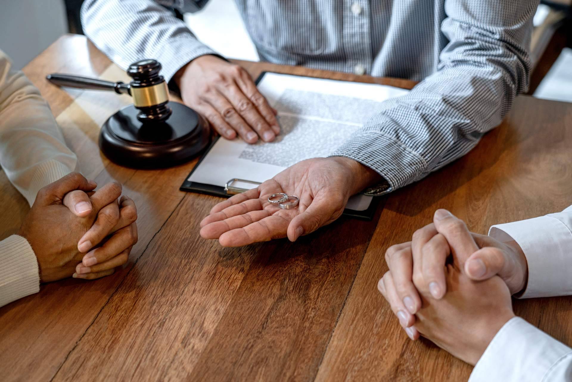 Català Reinón, una firma con abogados en Barcelona y Madrid que elabora estrategias legales personalizadas