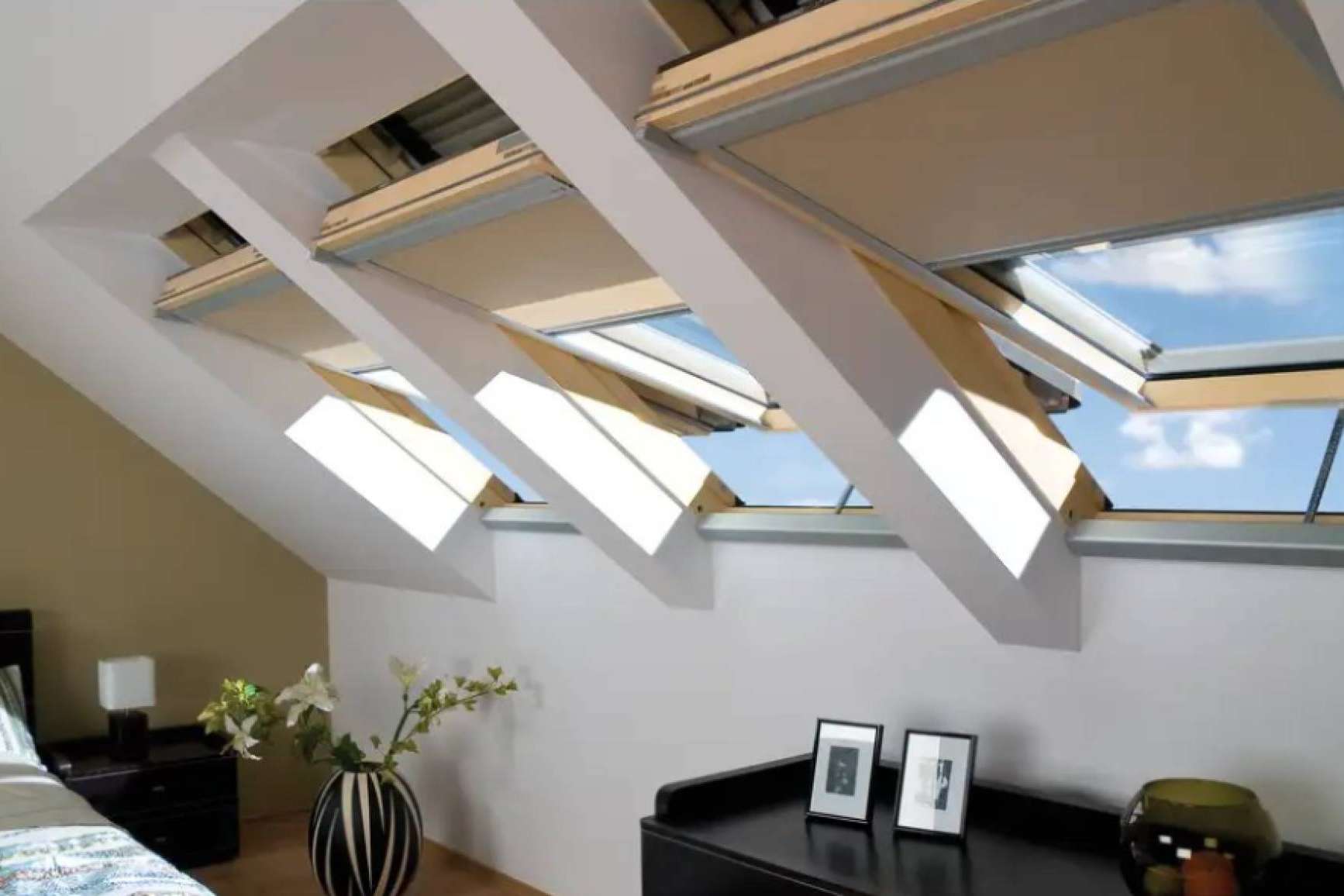 Claraboyas Matilla recomienda accesorios para el control solar en sus ventanas de tejado