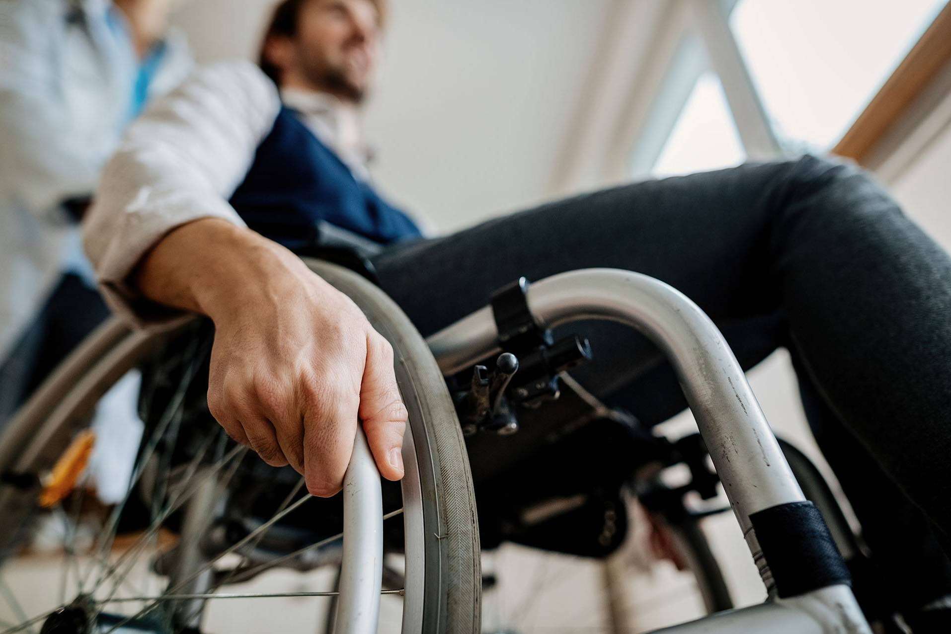Homedoctos ofrece una solución para los problemas que afrontan las personas con movilidad reducida ante urgencias