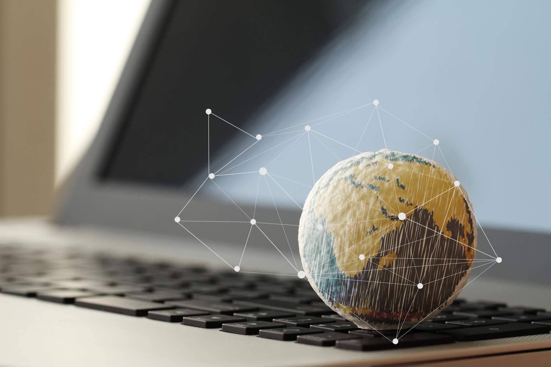 El máster en desarrollo web full stack que aprovecha la IA Generativa