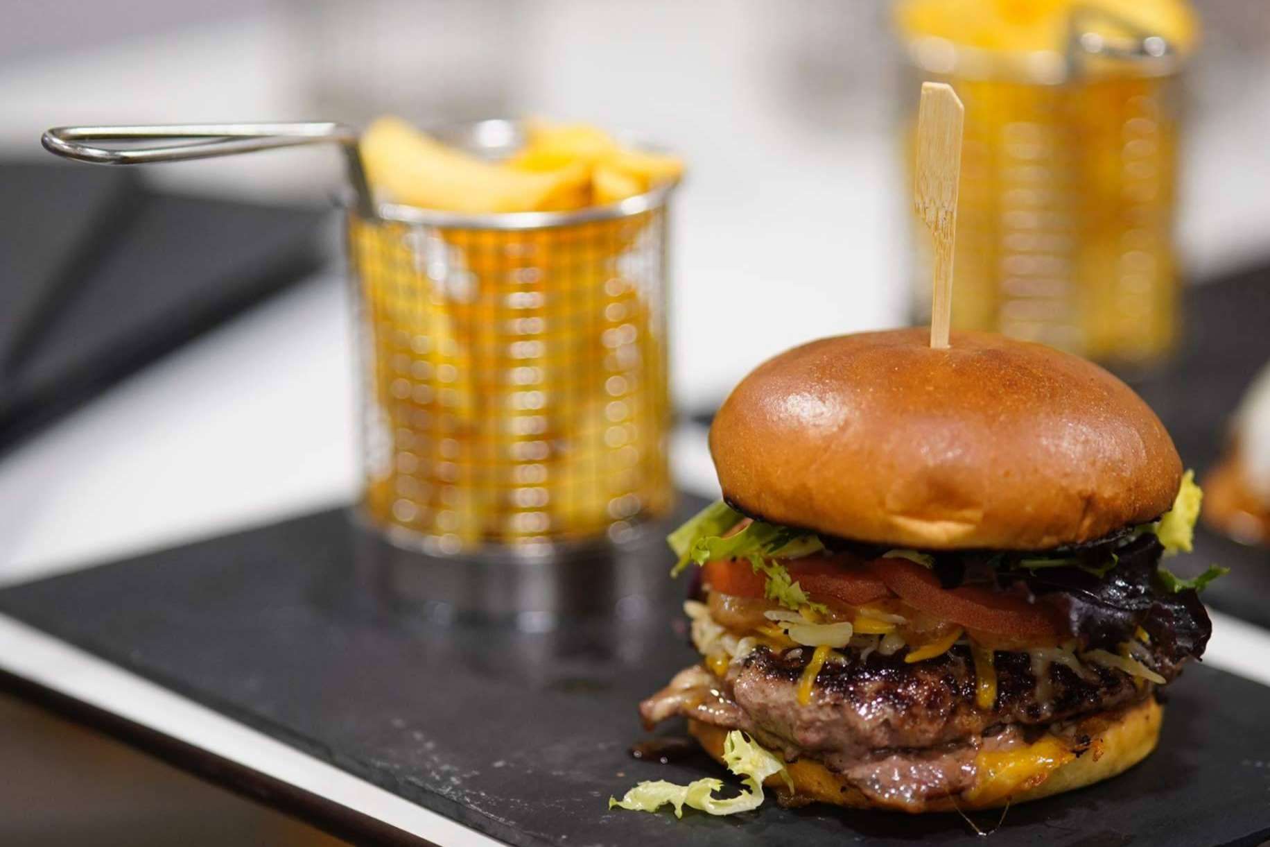 New York Crush ofrece una gran variedad de hamburguesas con inspiración neoyorquina en Madrid